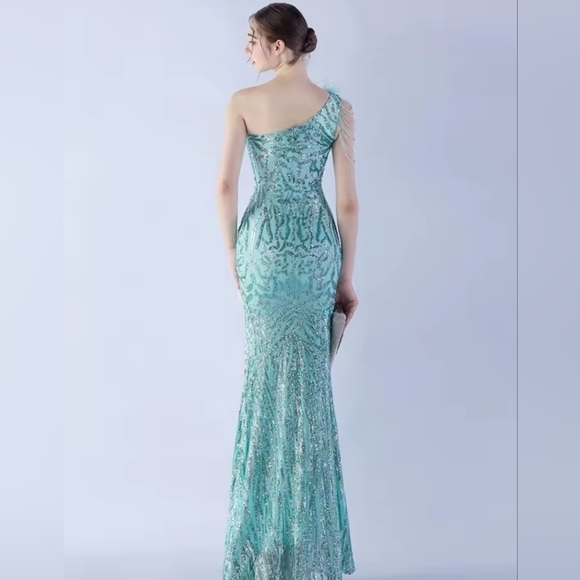 Mint Green, Assymmetrical Feather BeadedNeck, Graphic, Slit Thigh, Sequined Gown - Picture 3 of 11